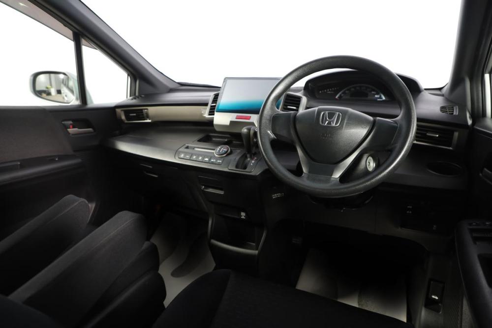 Honda Freed I Рестайлинг Новосибирск  - изображение 10