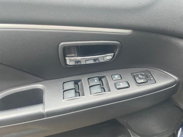 Mitsubishi ASX I с пробегом 2012 года, цена 950 000 рублей, 219245 км, внедорожник, Автокод Объявления