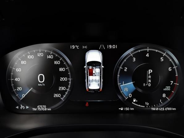 Volvo XC60 II с пробегом 2021 года, цена 4 615 000 рублей, 47500 км, внедорожник, Автокод Объявления