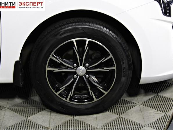 Kia Rio IV Рестайлинг с пробегом 2021 года, цена 1 897 000 рублей, 61291 км, седан, Автокод Объявления