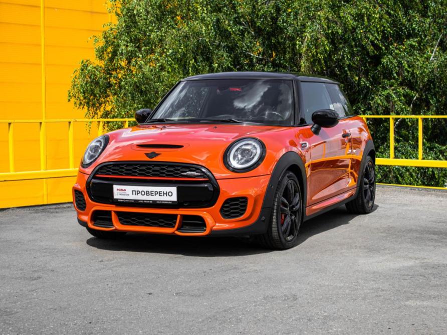 Mini Hatch III (F55/F56) Рестайлинг Москва  - изображение 1