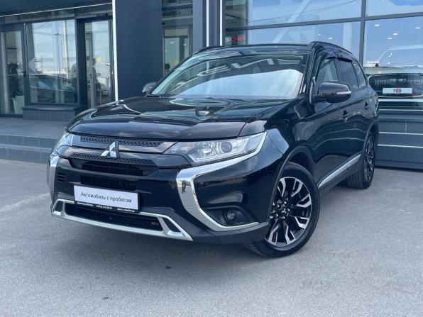 Mitsubishi Outlander III Рестайлинг 3 с пробегом 2021 года, цена 2 300 000 рублей, 100000 км, внедорожник, Автокод Объявления
