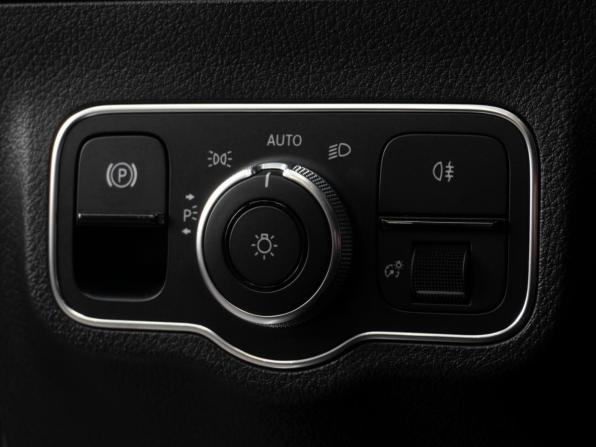 Mercedes-Benz B-Класс III (W247) с пробегом 2019 года, цена 2 319 000 рублей, 81376 км, хэтчбек, Автокод Объявления