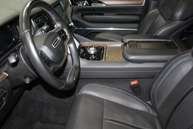 Jeep Wagoneer WS с пробегом 2022 года, цена 9 500 000 рублей, 39000 км, внедорожник, Автокод Объявления