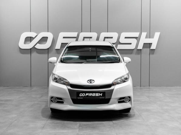 Toyota Wish II с пробегом 2012 года, цена 1 579 000 рублей, 174939 км, минивэн, Автокод Объявления