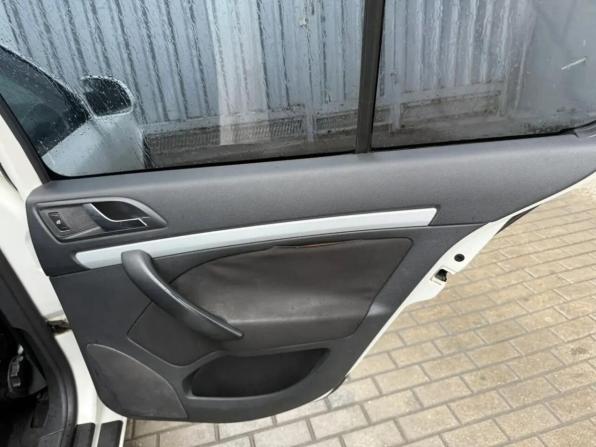 Skoda Octavia II (A5) Рестайлинг с пробегом 2011 года, цена 545 000 рублей, 510000 км, лифтбек, Автокод Объявления
