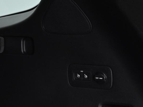 Hyundai Santa Fe IV Рестайлинг с пробегом 2021 года, цена 2 949 000 рублей, 82000 км, внедорожник, Автокод Объявления
