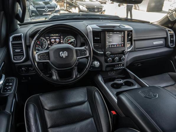 Ram 1500 V с пробегом 2021 года, цена 5 400 000 рублей, 105868 км, offers.body_type.unknown, Автокод Объявления