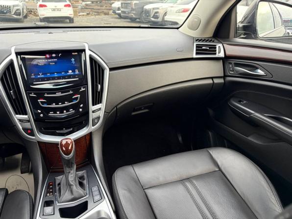 Cadillac SRX II Рестайлинг с пробегом 2013 года, цена 1 485 000 рублей, 171000 км, внедорожник, Автокод Объявления