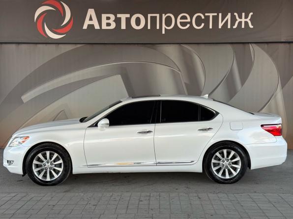 Lexus LS IV Рестайлинг с пробегом 2010 года, цена 1 930 000 рублей, 236387 км, седан, Автокод Объявления