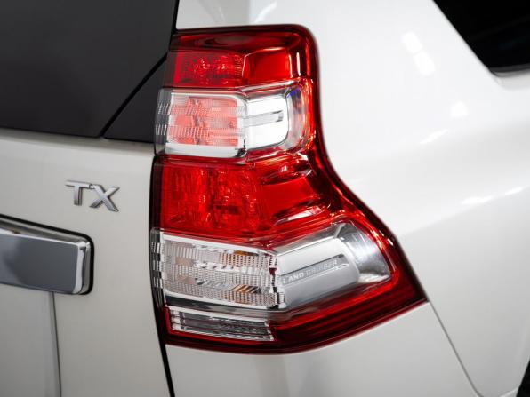 Toyota Land Cruiser Prado 150 Series Рестайлинг 1 с пробегом 2015 года, цена 3 690 500 рублей, 140677 км, внедорожник, Автокод Объявления
