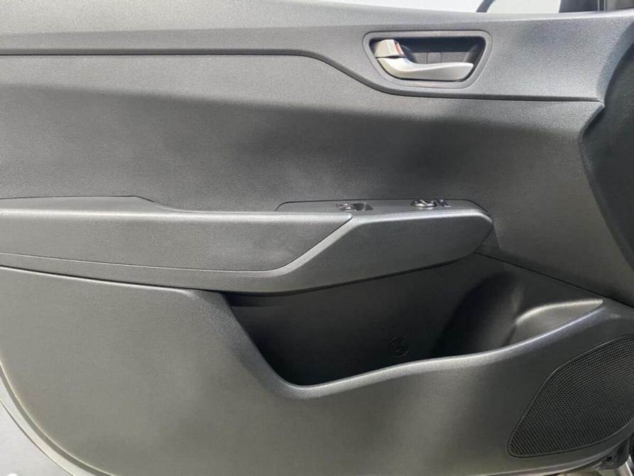 Hyundai Solaris II Курск  - изображение 10