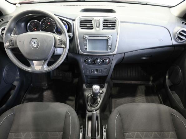 Renault Sandero II с пробегом 2016 года, цена 989 900 рублей, 103000 км, хэтчбек, Автокод Объявления
