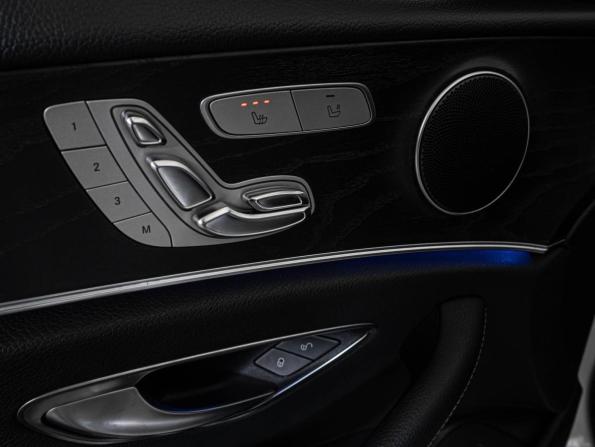 Mercedes-Benz E-Класс V (W213 S213 C238) с пробегом 2016 года, цена 3 235 000 рублей, 136928 км, седан, Автокод Объявления