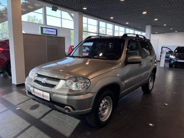 Chevrolet Niva I Рестайлинг с пробегом 2015 года, цена 475 000 рублей, 200673 км, внедорожник, Автокод Объявления