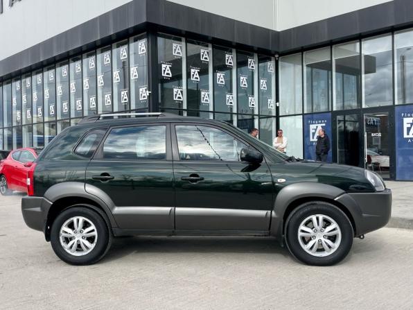 Hyundai Tucson I с пробегом 2008 года, цена 895 000 рублей, 202765 км, внедорожник, Автокод Объявления