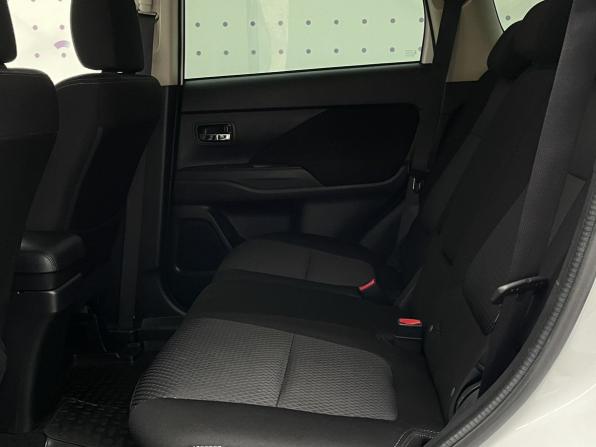 Mitsubishi Outlander III Рестайлинг 2 с пробегом 2016 года, цена 1 795 000 рублей, 108966 км, внедорожник, Автокод Объявления