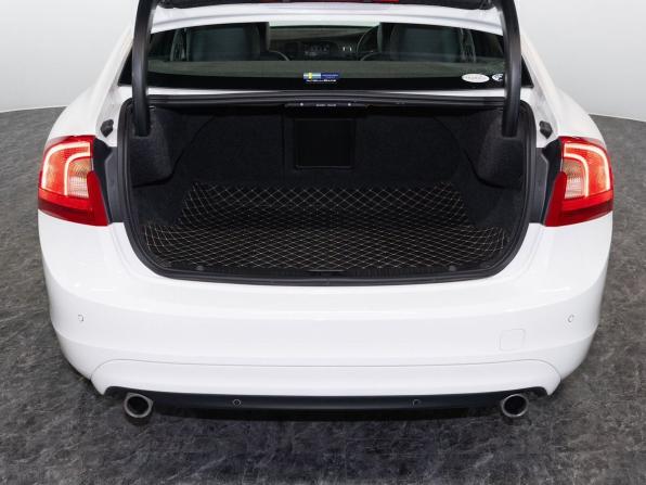 Volvo S60 II Рестайлинг с пробегом 2017 года, цена 1 550 300 рублей, 71420 км, седан, Автокод Объявления