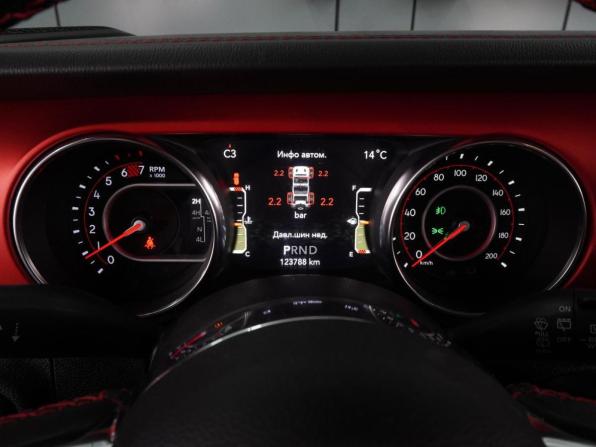 Jeep Wrangler IV (JL) с пробегом 2020 года, цена 5 618 000 рублей, 123788 км, внедорожник, Автокод Объявления