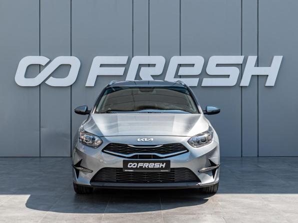 Kia Ceed III Рестайлинг с пробегом 2022 года, цена 2 220 000 рублей, 85949 км, универсал, Автокод Объявления