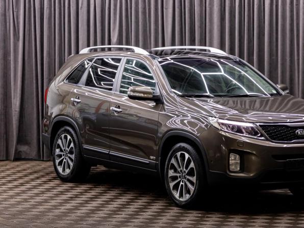 Kia Sorento II Рестайлинг с пробегом 2013 года, цена 1 795 000 рублей, 167000 км, внедорожник, Автокод Объявления