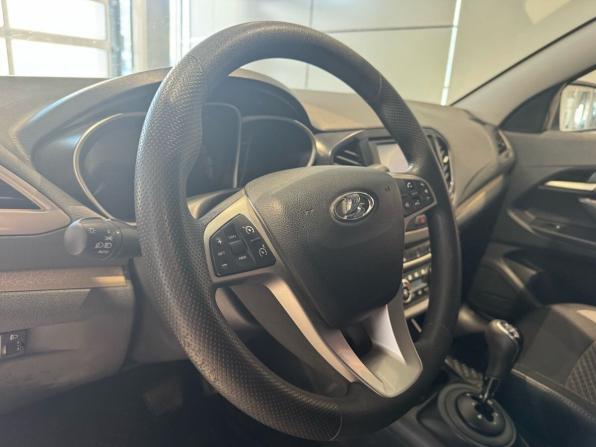 Lada (ВАЗ) Vesta I с пробегом 2018 года, цена 809 000 рублей, 165000 км, универсал, Автокод Объявления