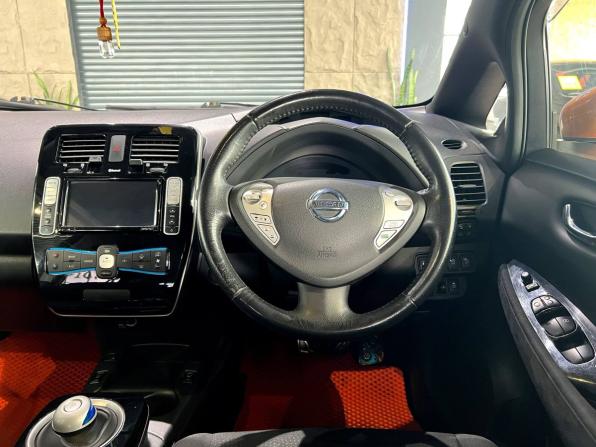 Nissan Leaf I (ZE0/AZE0) с пробегом 2016 года, цена 1 020 000 рублей, 56000 км, хэтчбек, Автокод Объявления