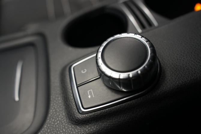 Mercedes-Benz GLA I (X156) с пробегом 2014 года, цена 1 990 000 рублей, 130000 км, внедорожник, Автокод Объявления