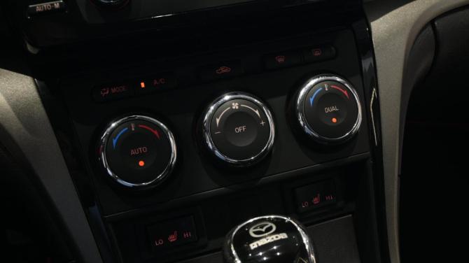 Mazda 6 II (GH) Рестайлинг с пробегом 2010 года, цена 1 095 000 рублей, 128324 км, седан, Автокод Объявления