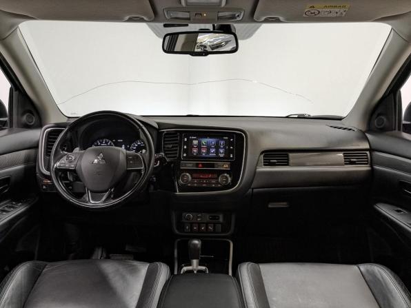 Mitsubishi Outlander III Рестайлинг 3 с пробегом 2019 года, цена 2 200 000 рублей, 151000 км, внедорожник, Автокод Объявления