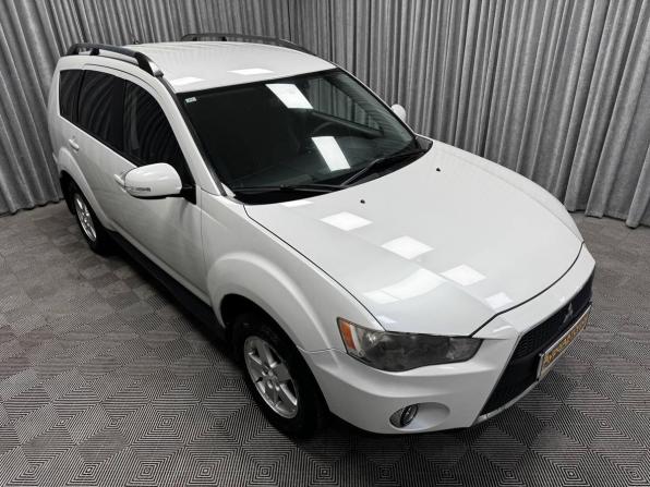 Mitsubishi Outlander II Рестайлинг с пробегом 2011 года, цена 1 250 000 рублей, 263114 км, внедорожник, Автокод Объявления