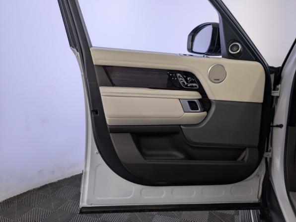 Land Rover Range Rover IV Рестайлинг с пробегом 2021 года, цена 7 850 000 рублей, 88920 км, внедорожник, Автокод Объявления
