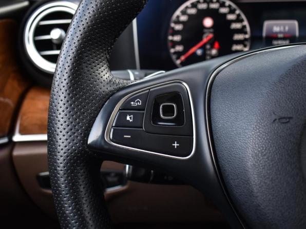 Mercedes-Benz E-Класс V (W213 S213 C238) с пробегом 2016 года, цена 2 619 040 рублей, 169069 км, седан, Автокод Объявления