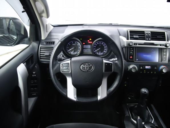 Toyota Land Cruiser Prado 150 Series Рестайлинг 1 с пробегом 2014 года, цена 3 790 000 рублей, 58643 км, внедорожник, Автокод Объявления