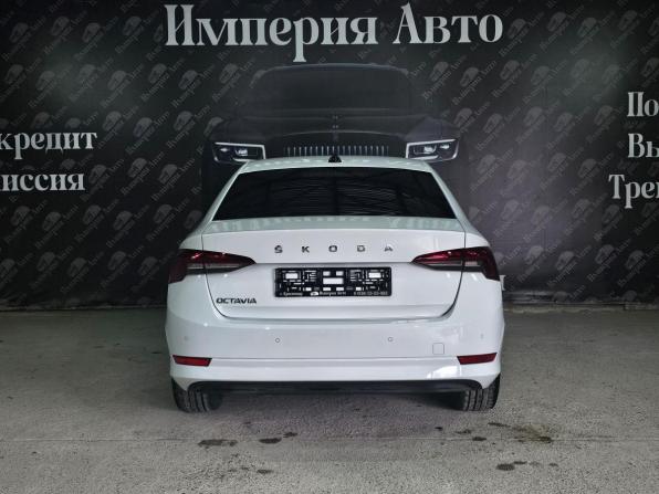 Skoda Octavia IV (A8) с пробегом 2021 года, цена 2 330 000 рублей, 63000 км, лифтбек, Автокод Объявления