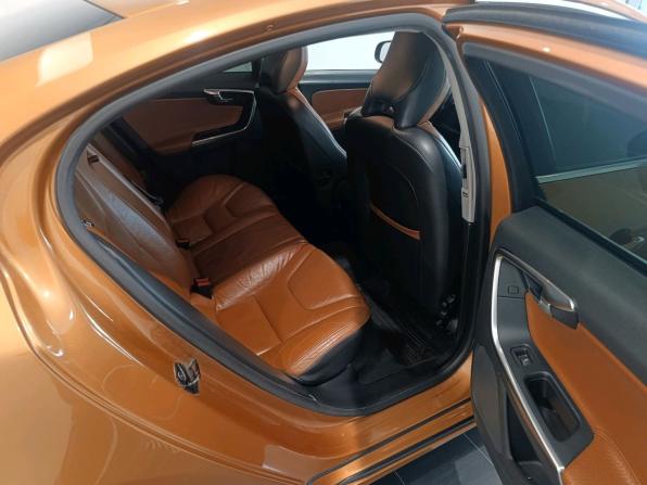 Volvo S60 II с пробегом 2012 года, цена 939 000 рублей, 206286 км, седан, Автокод Объявления