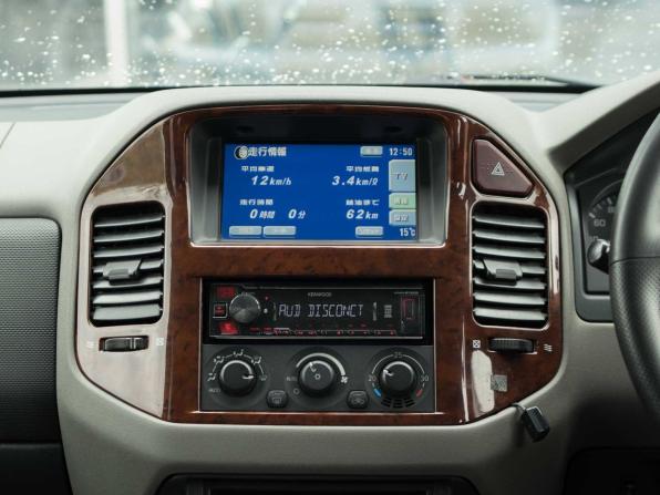 Mitsubishi Pajero III Рестайлинг с пробегом 2003 года, цена 900 000 рублей, 158523 км, внедорожник, Автокод Объявления