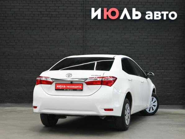 Toyota Corolla XI (E160 E170 E180) Рестайлинг 1 с пробегом 2016 года, цена 1 370 000 рублей, 116751 км, седан, Автокод Объявления