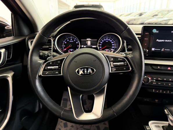 Kia XCeed I с пробегом 2020 года, цена 2 250 000 рублей, 39978 км, хэтчбек, Автокод Объявления