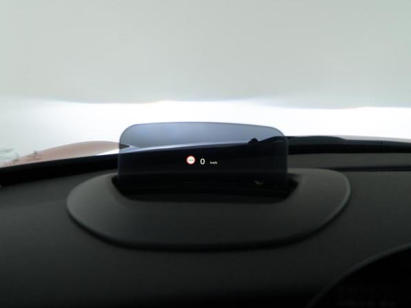 Mini Hatch III (F55/F56) Рестайлинг 2 с пробегом 2021 года, цена 3 374 810 рублей, 22714 км, хэтчбек, Автокод Объявления