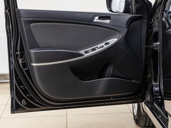 Hyundai Solaris I с пробегом 2011 года, цена 753 000 рублей, 158515 км, седан, Автокод Объявления