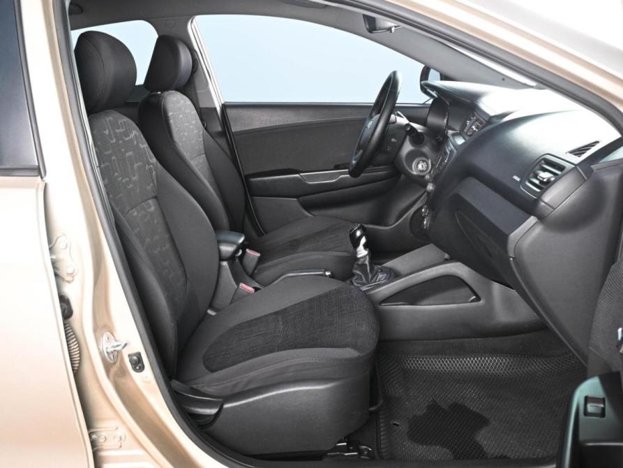 Kia Rio III Ростов-на-Дону  - изображение 8