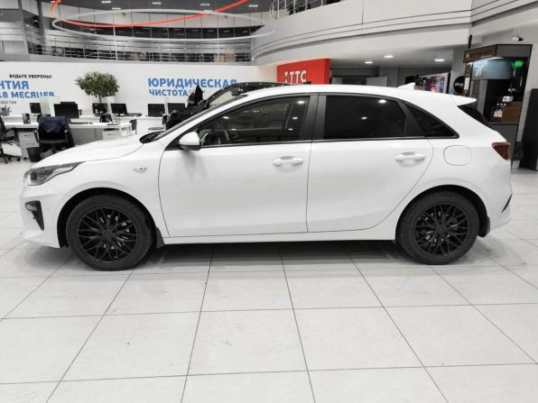Kia Ceed III с пробегом 2018 года, цена 1 450 000 рублей, 65643 км, хэтчбек, Автокод Объявления