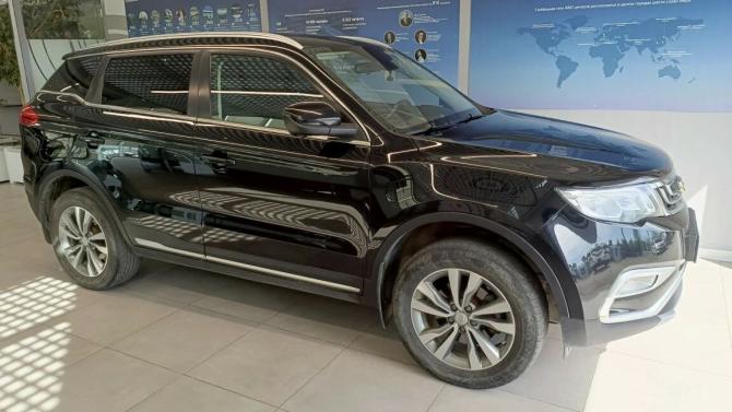 Geely Atlas I с пробегом 2019 года, цена 1 529 000 рублей, 93600 км, внедорожник, Автокод Объявления