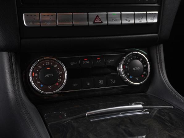 Mercedes-Benz CLS II (C218) Рестайлинг с пробегом 2014 года, цена 3 305 000 рублей, 132244 км, седан, Автокод Объявления