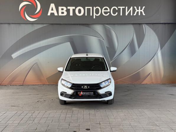 Lada (ВАЗ) Granta I Рестайлинг с пробегом 2024 года, цена 900 000 рублей, 58105 км, седан, Автокод Объявления