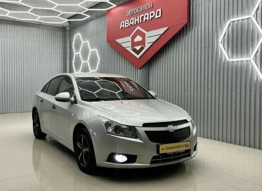 Chevrolet Cruze I Рестайлинг Альметьевск  - изображение 17