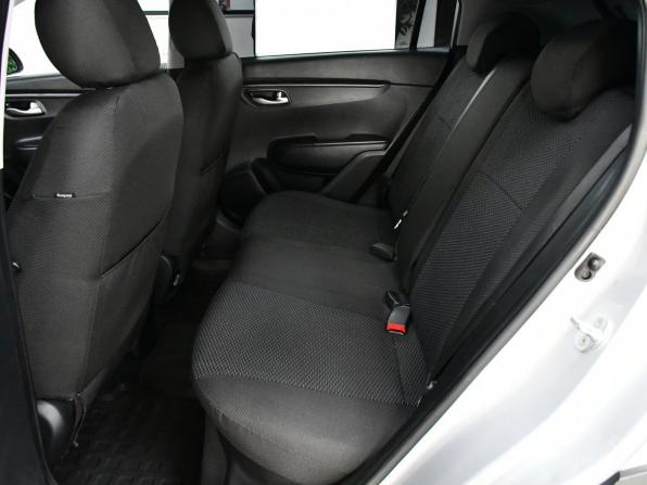Kia Rio IV Рестайлинг с пробегом 2020 года, цена 1 497 000 рублей, 130300 км, хэтчбек, Автокод Объявления