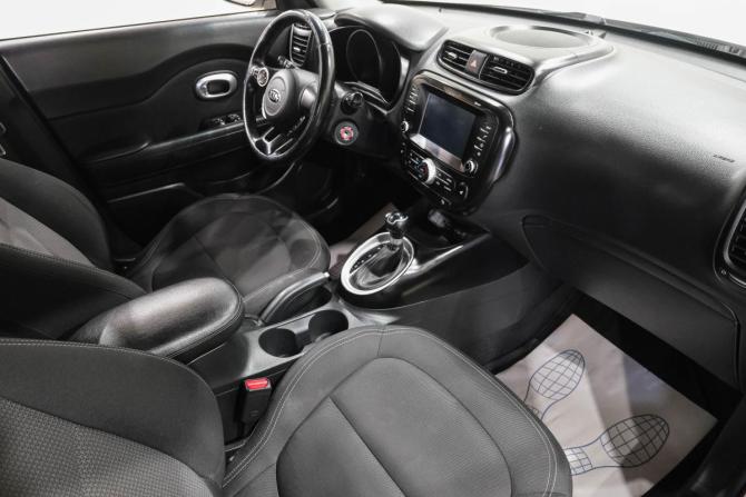 Kia Soul II Рестайлинг с пробегом 2017 года, цена 1 349 000 рублей, 103000 км, хэтчбек, Автокод Объявления