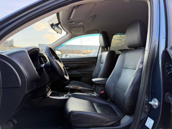 Mitsubishi Outlander III Рестайлинг 2 с пробегом 2017 года, цена 1 665 000 рублей, 161954 км, внедорожник, Автокод Объявления